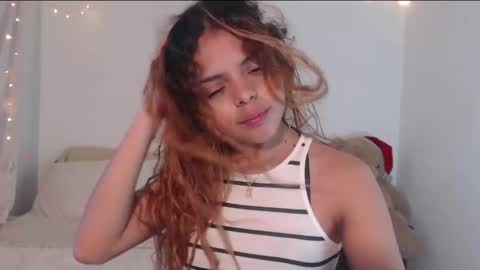 VALIENTE  online show from 04-19-26, 10:34