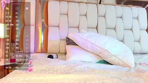 Snapshot of valkiria_moore chatting on 02-02-25, 10:49 Valkiria moore online show from 02-02-25, 10:49