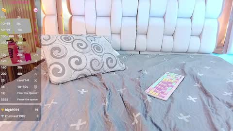 Snapshot of valkiria_moore chatting on 02-24-25, 10:47 Valkiria moore online show from 02-24-25, 10:47