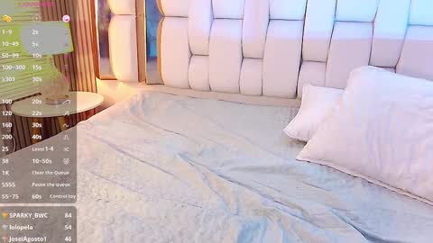 Snapshot of valkiria_moore chatting on 02-28-25, 07:46 Valkiria moore online show from 02-28-25, 07:46