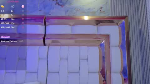 Snapshot of valkiria_moore chatting on 09-28-25, 07:52 Valkiria moore online show from 09-28-25, 07:52