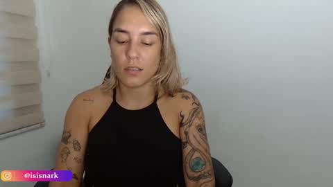 Snapshot of valkyriarose chatting on 10-03-25, 10:40 Isis online show from 10-03-25, 10:40