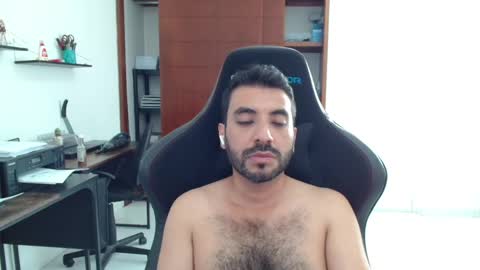 Snapshot of vallartamexi chatting on 05-09-26, 10:59 Roberto Carlos online show from 05-09-26, 10:59