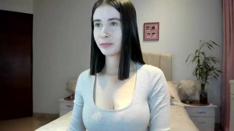 Macarena online show from 02-01-26, 02:54