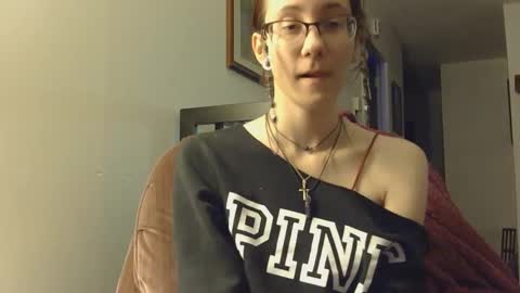 Snapshot of valleriestarr chatting on 01-06-25, 04:15 Vallerie Starr online show from 01-06-25, 04:15