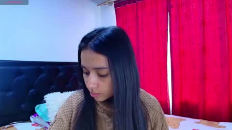 Snapshot of vallery_evanss chatting on 09-27-25, 12:10 Taty independent account online show from 09-27-25, 12:10
