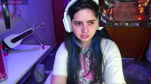 Im Violet online show from 01-30-25, 02:06