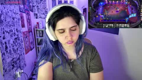 Im Violet online show from 10-16-25, 02:01