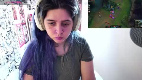 Im Violet online show from 10-16-25, 05:47