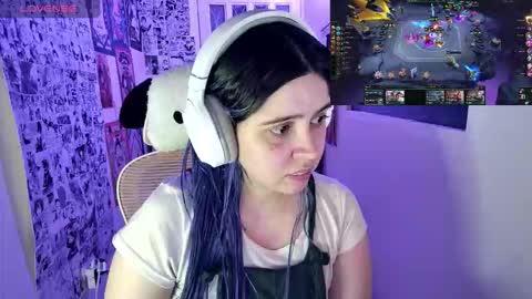 Im Violet online show from 11-06-25, 11:26