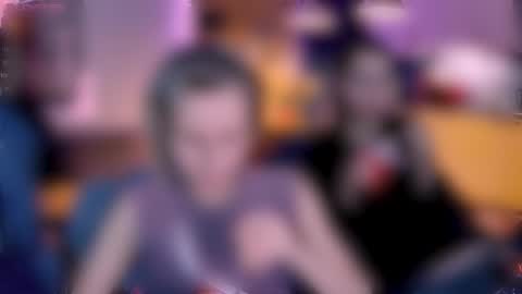 Snapshot of valorant_girl chatting on 11-28-25, 04:42 Little Devil online show from 11-28-25, 04:42