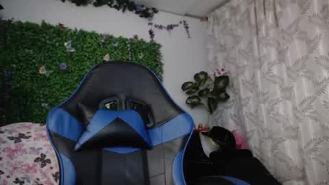valquiria_sirgun online show from 06-24-26, 09:52