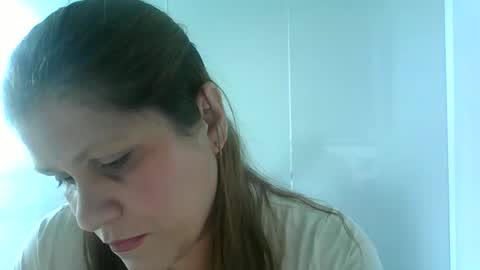 Snapshot of valu2208 chatting on 09-08-25, 02:49 valu2208 online show from 09-08-25, 02:49