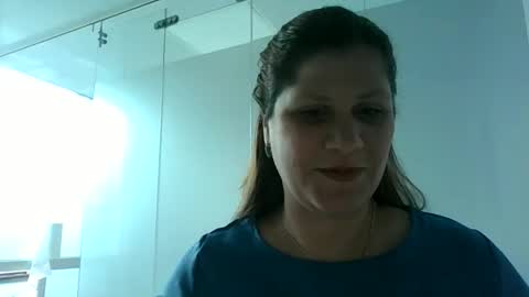 Snapshot of valu2208 chatting on 10-01-25, 06:58 valu2208 online show from 10-01-25, 06:58