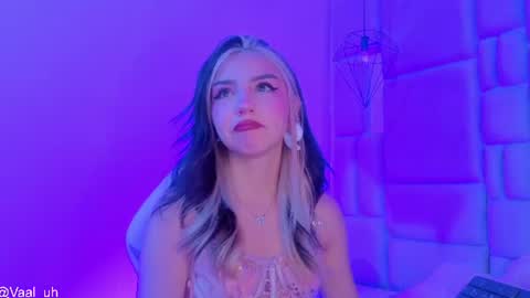 Snapshot of valuh_blake chatting on 07-19-26, 04:38 Valuh online show from 07-19-26, 04:38