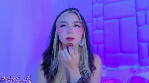 Snapshot of valuh_blake chatting on 07-26-26, 05:37 Valuh online show from 07-26-26, 05:37