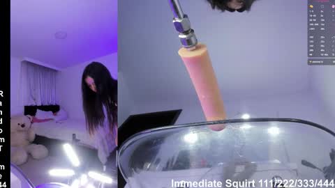 Snapshot of valuu_44 chatting on 02-26-26, 02:43 Hi Im Val a freelance model. online show from 02-26-26, 02:43