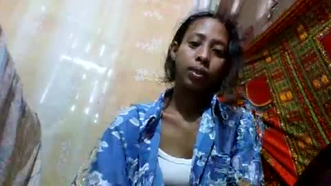 Snapshot of valysexyhot chatting on 03-11-26, 01:39 valysexyhot online show from 03-11-26, 01:39
