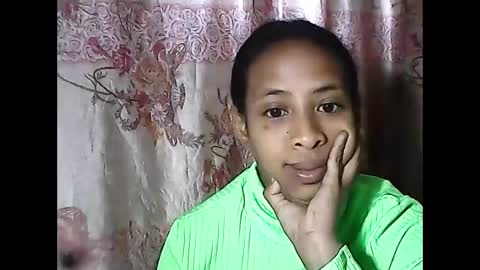 valysexyhot online show from 06-08-26, 04:46