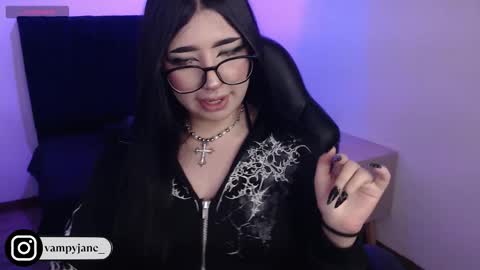 Snapshot of vammpyjane chatting on 12-20-25, 01:45 vammpyjane online show from 12-20-25, 01:45