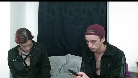 Snapshot of vamp_noah chatting on 12-26-24, 01:29 Vamp Noah and Dan online show from 12-26-24, 01:29