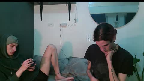 Snapshot of vamp_noah chatting on 02-05-25, 06:35 Vamp Noah and Dan online show from 02-05-25, 06:35