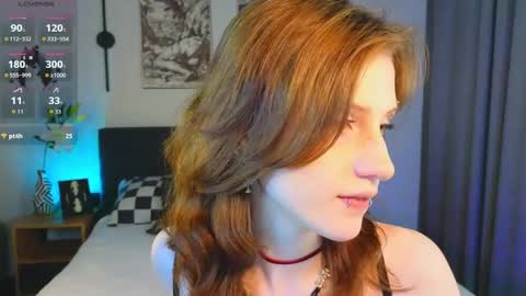 Snapshot of vampi_queen chatting on 05-28-26, 05:10 Vampi online show from 05-28-26, 05:10
