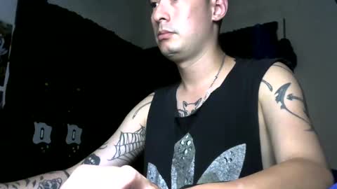 Snapshot of vampireathome chatting on 09-24-25, 06:28 vampireathome online show from 09-24-25, 06:28