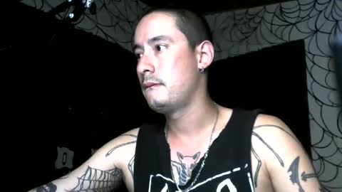 Snapshot of vampireathome chatting on 12-05-25, 06:22 vampireathome online show from 12-05-25, 06:22