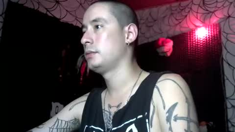 Snapshot of vampireathome chatting on 01-08-26, 07:43 vampireathome online show from 01-08-26, 07:43