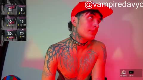 david guzman i model independenthelp me with a thumbs up online show from 09-26-25, 02:37