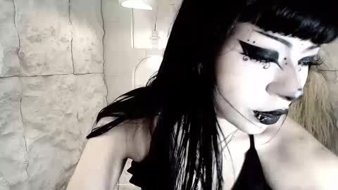 vampkitty_r online show from 02-03-26, 12:54