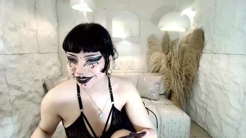 vampkitty_r online show from 03-05-26, 01:40