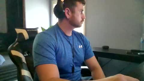 Vandal2021 online show from 11-29-25, 05:49