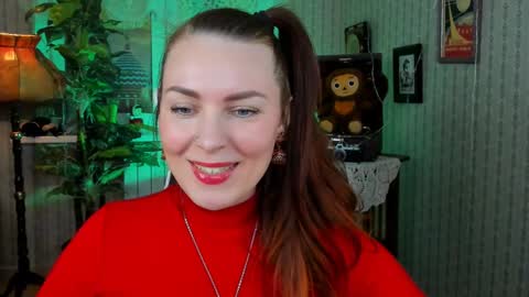 Snapshot of vandarossi chatting on 12-22-24, 11:44 Vanda online show from 12-22-24, 11:44