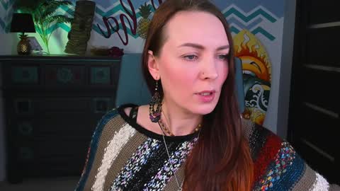 Snapshot of vandarossi chatting on 12-25-24, 11:22 Vanda online show from 12-25-24, 11:22