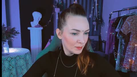 Snapshot of vandarossi chatting on 12-29-24, 11:18 Vanda online show from 12-29-24, 11:18