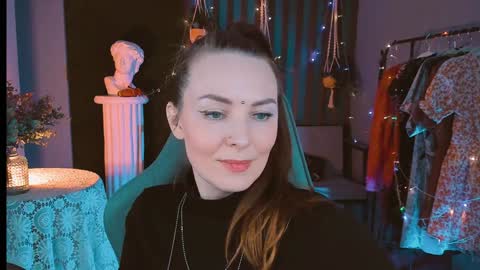 Snapshot of vandarossi chatting on 12-29-24, 02:21 Vanda online show from 12-29-24, 02:21