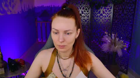 Snapshot of vandarossi chatting on 01-10-25, 05:05 Vanda online show from 01-10-25, 05:05