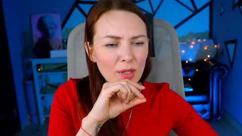 Snapshot of vandarossi chatting on 01-12-25, 02:41 Vanda online show from 01-12-25, 02:41