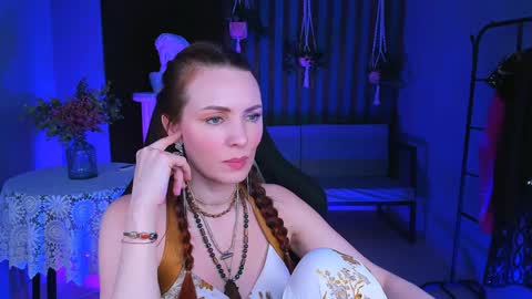 Snapshot of vandarossi chatting on 02-07-25, 10:08 Vanda online show from 02-07-25, 10:08