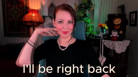 Snapshot of vandarossi chatting on 11-28-25, 09:12 Vanda online show from 11-28-25, 09:12