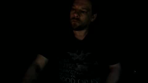 Snapshot of vandonh chatting on 04-07-26, 04:57 vandonh online show from 04-07-26, 04:57