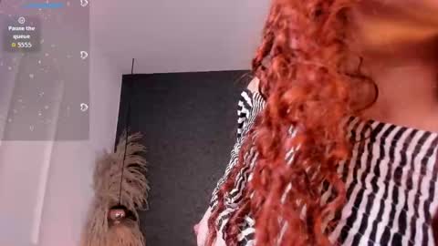vane_vixen online show from 10-15-25, 08:09