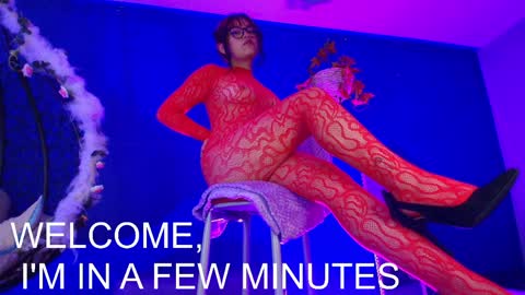 Vanelope online show from 04-13-26, 02:28