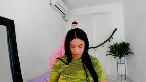 vanelope_smith online show from 11-30-25, 02:04