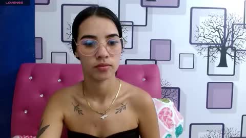 VANESA online show from 09-15-25, 12:05
