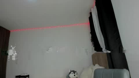 vanesa_g1 online show from 04-10-26, 04:50