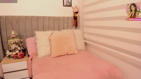 vanesa_moon_ online show from 03-29-26, 12:10