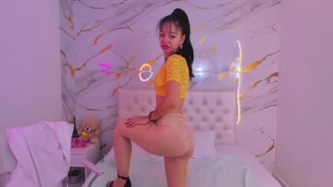 vanessa__castro online show from 05-22-26, 03:24